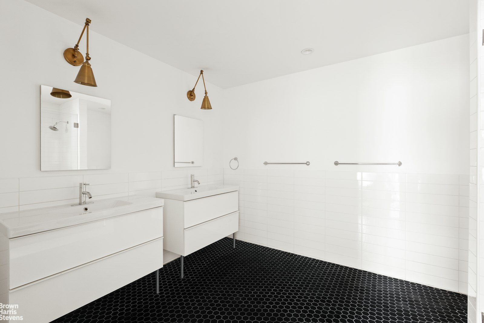 105 Moffat Street Property Photo 10