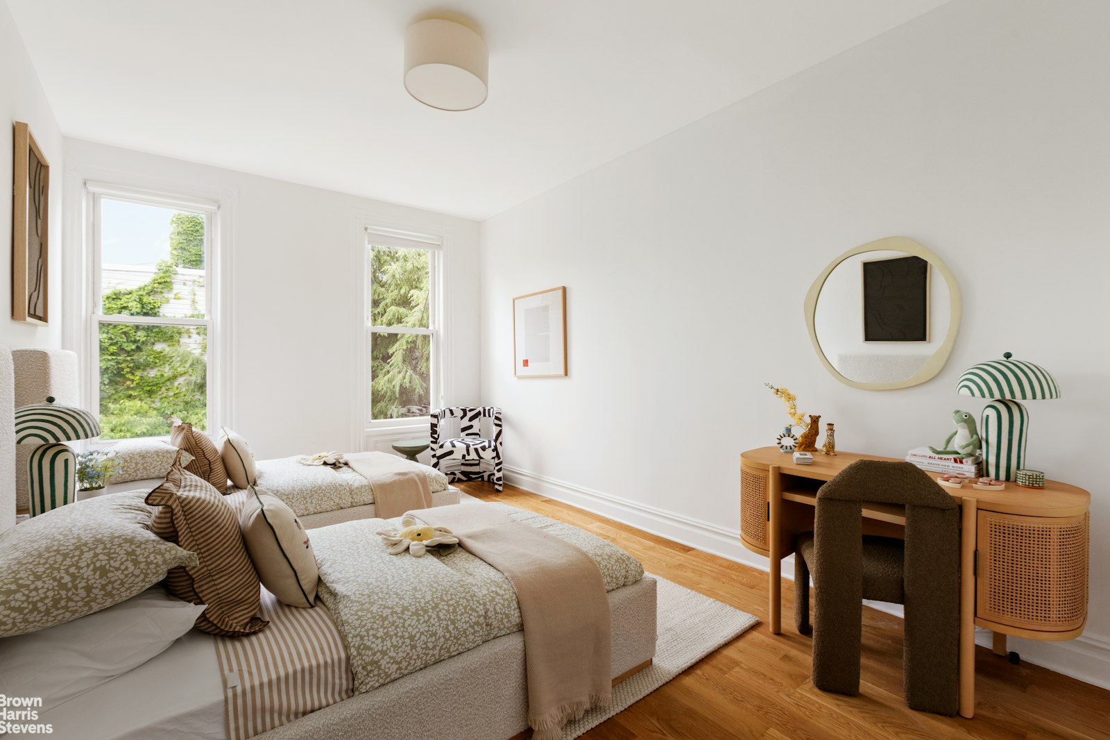 105 Moffat Street Property Photo 11