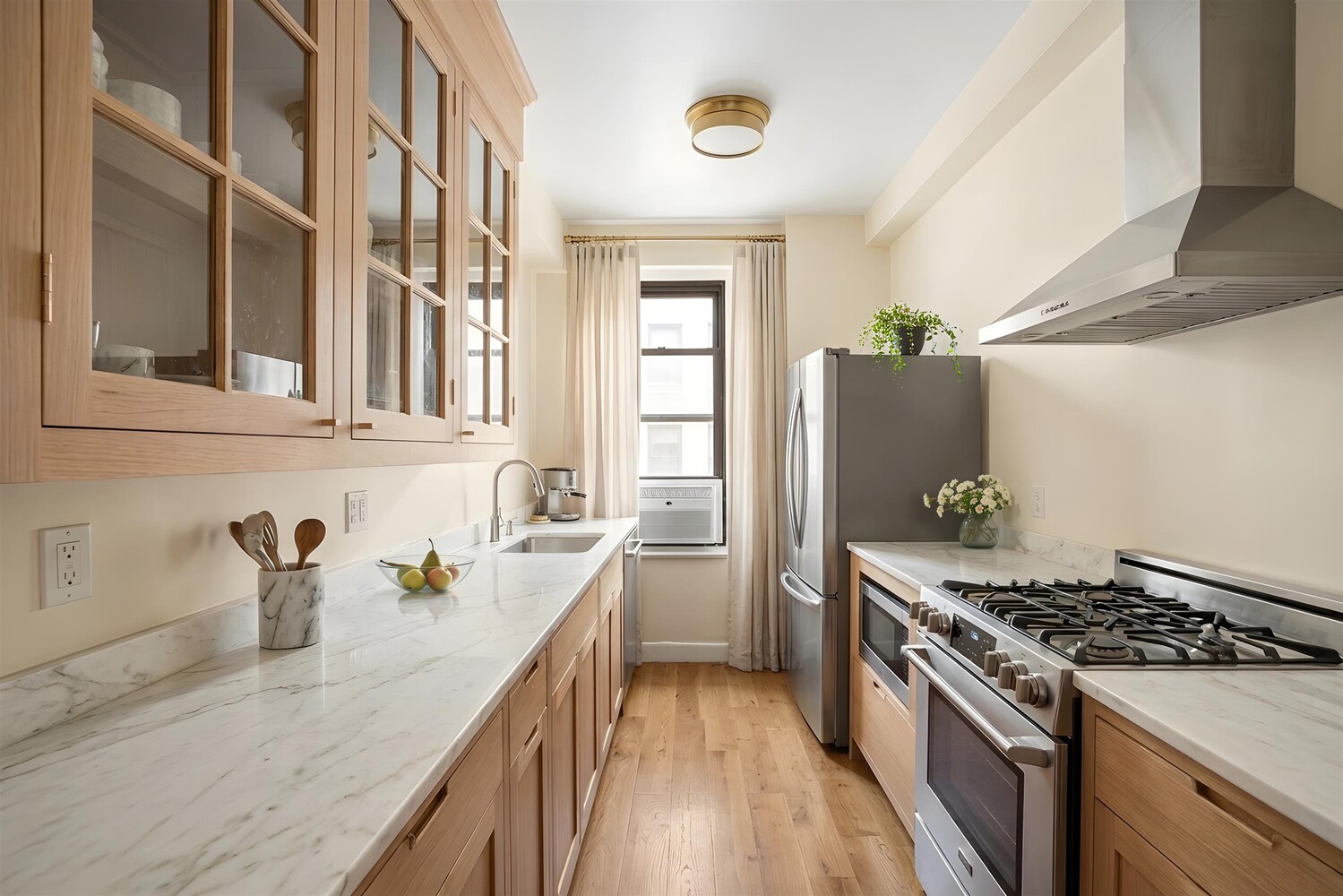 70 E 96th Street 7b Property Photo 8