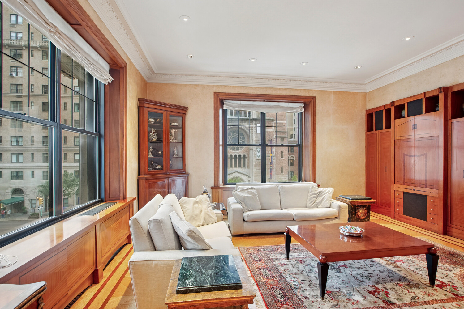 521 Park Avenue 3c Property Photo 2