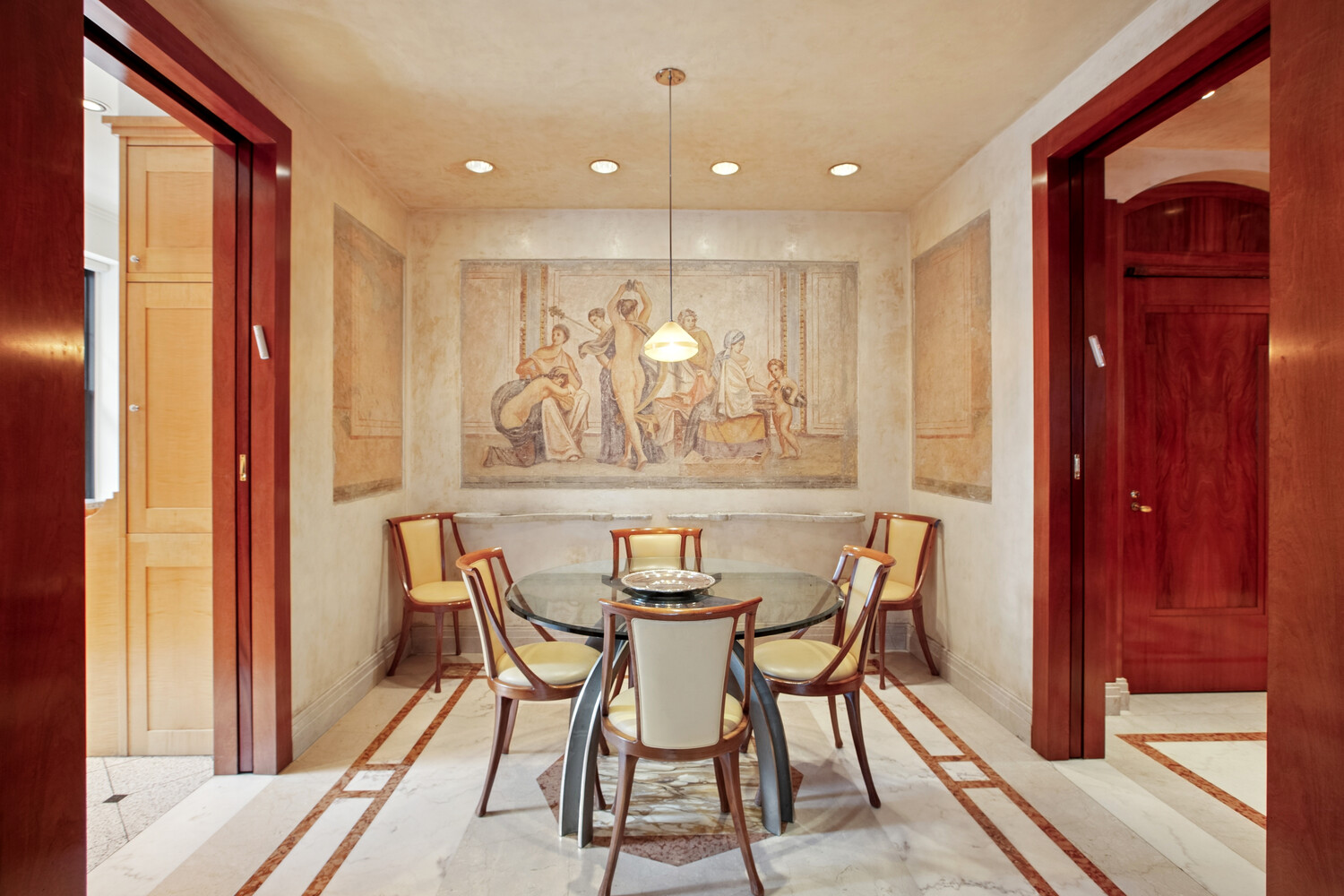 521 Park Avenue 3c Property Photo 7
