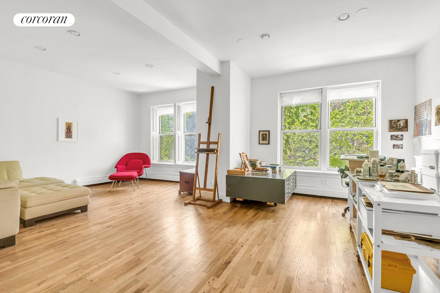 676 Union Street Property Photo 10