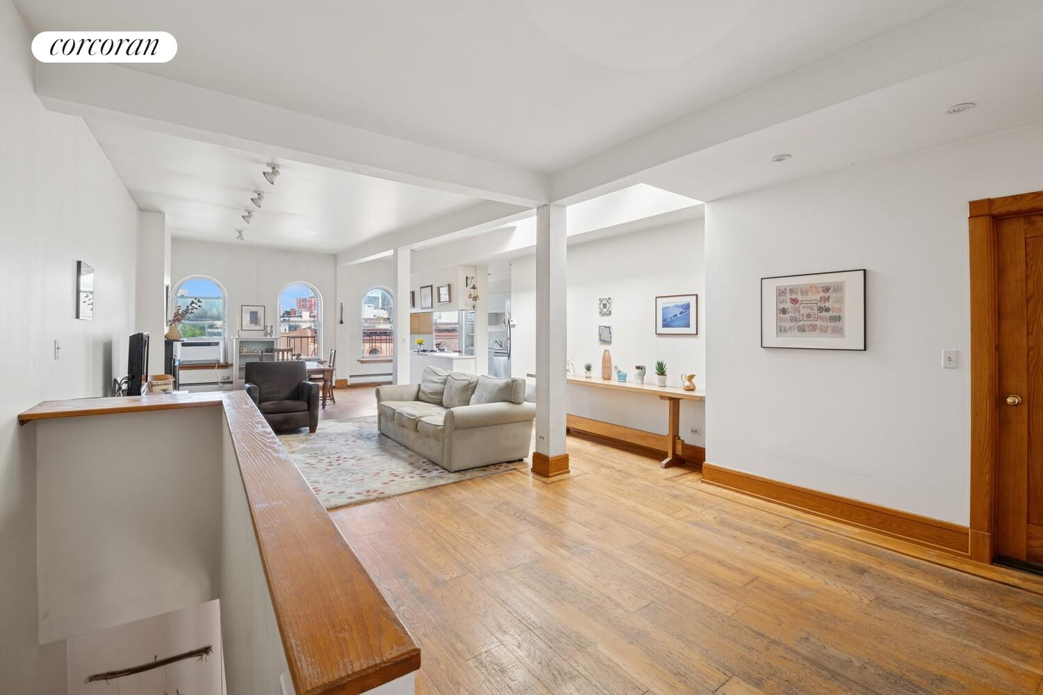676 Union Street Property Photo 16