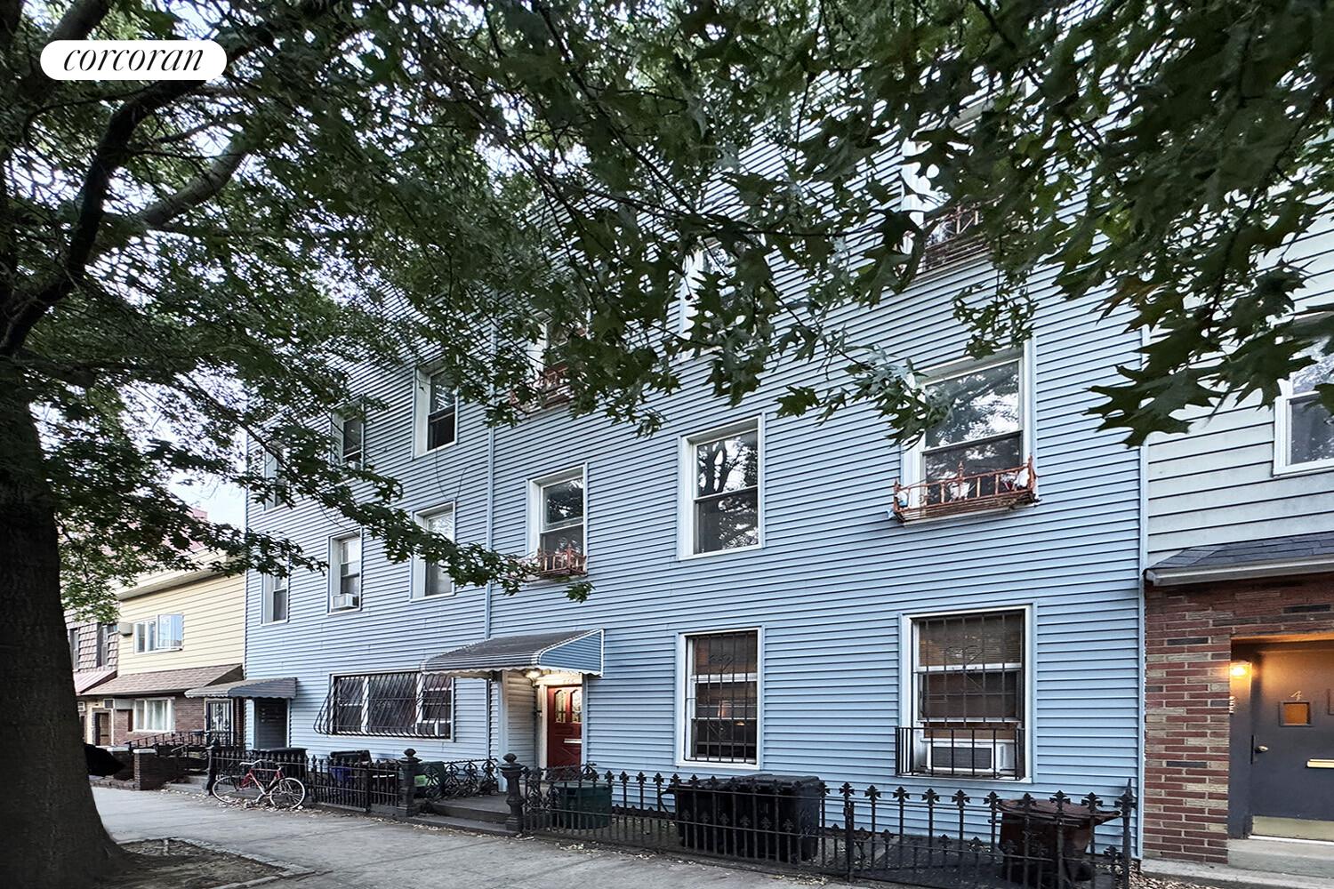 456 HUMBOLDT Street Property Photo 1