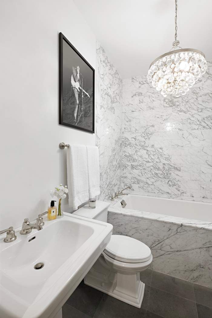 238 W 11th Street Property Photo 8