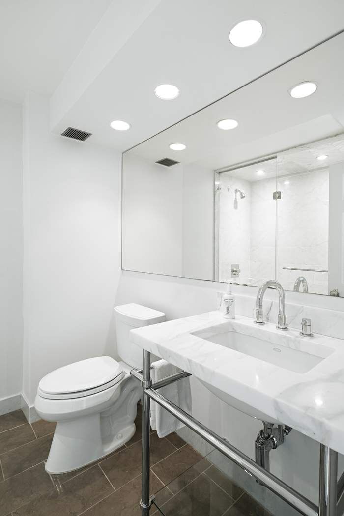 238 W 11th Street Property Photo 10