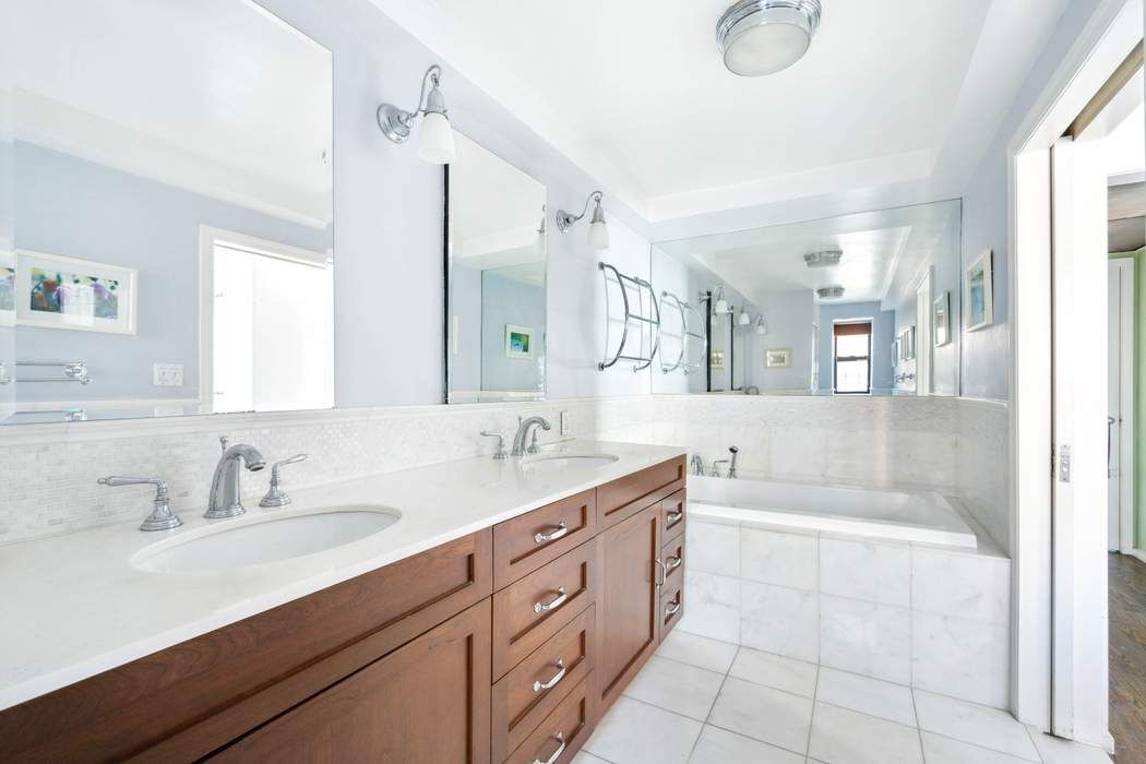 205 E 78th Street 18ab Property Photo 7