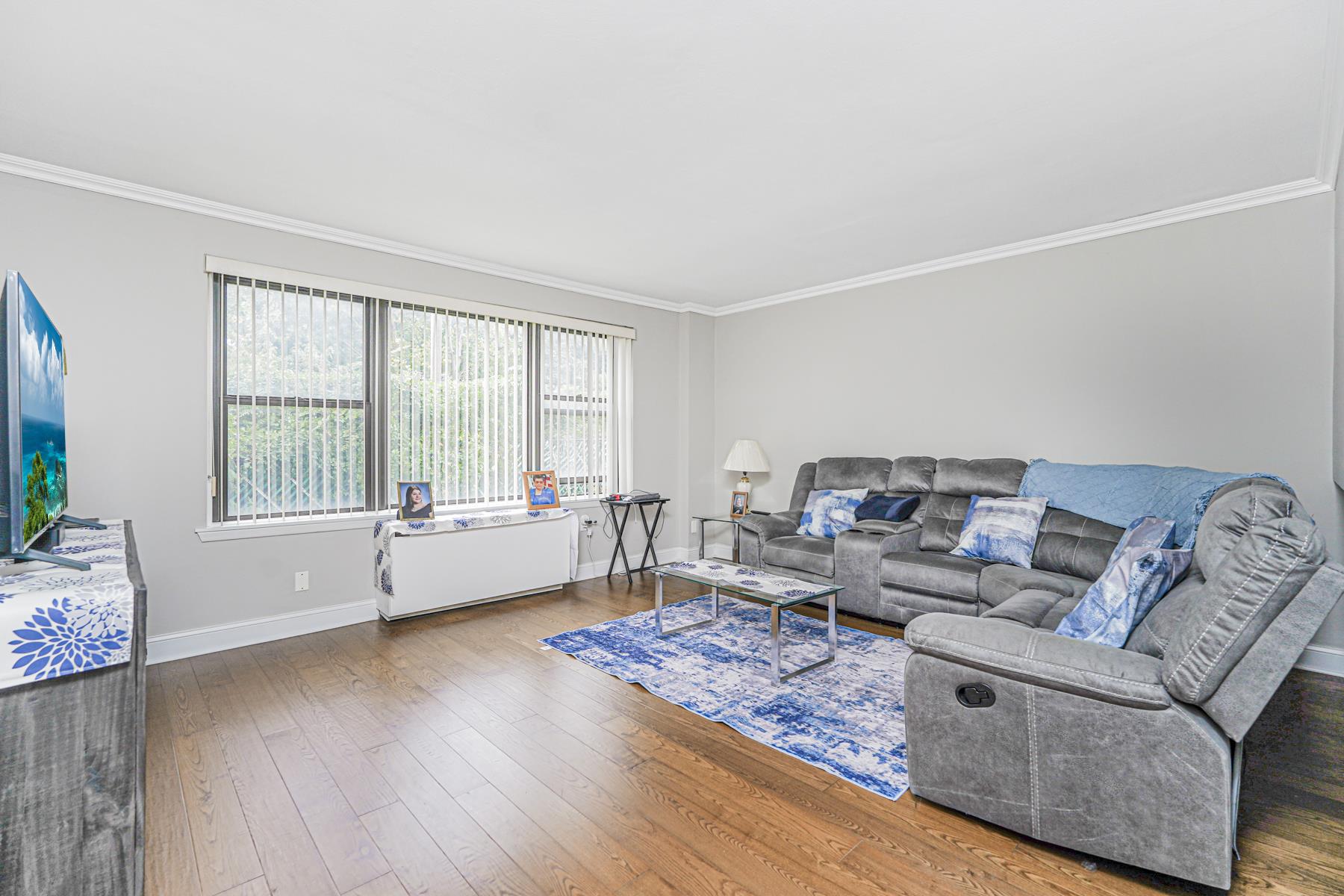 175 Zoe Street 1-p Property Photo 1