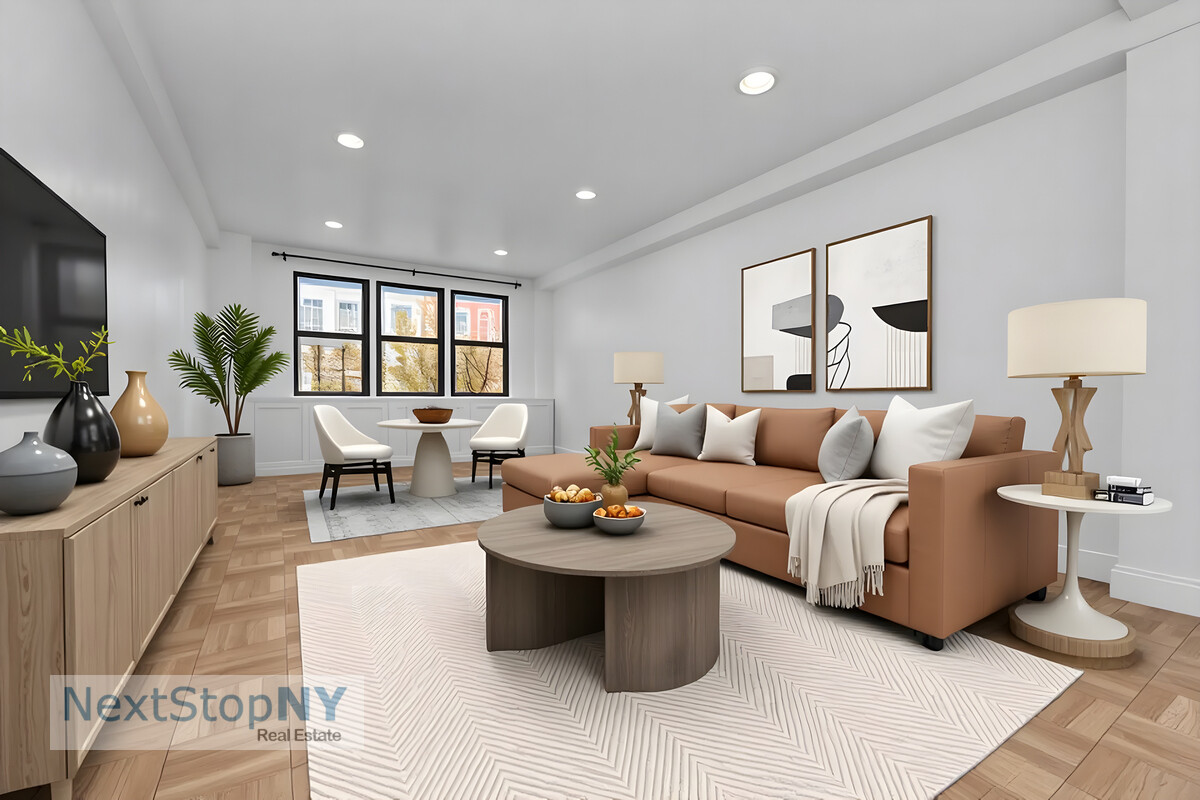 241 E 76TH Street 4I Property Photo 1