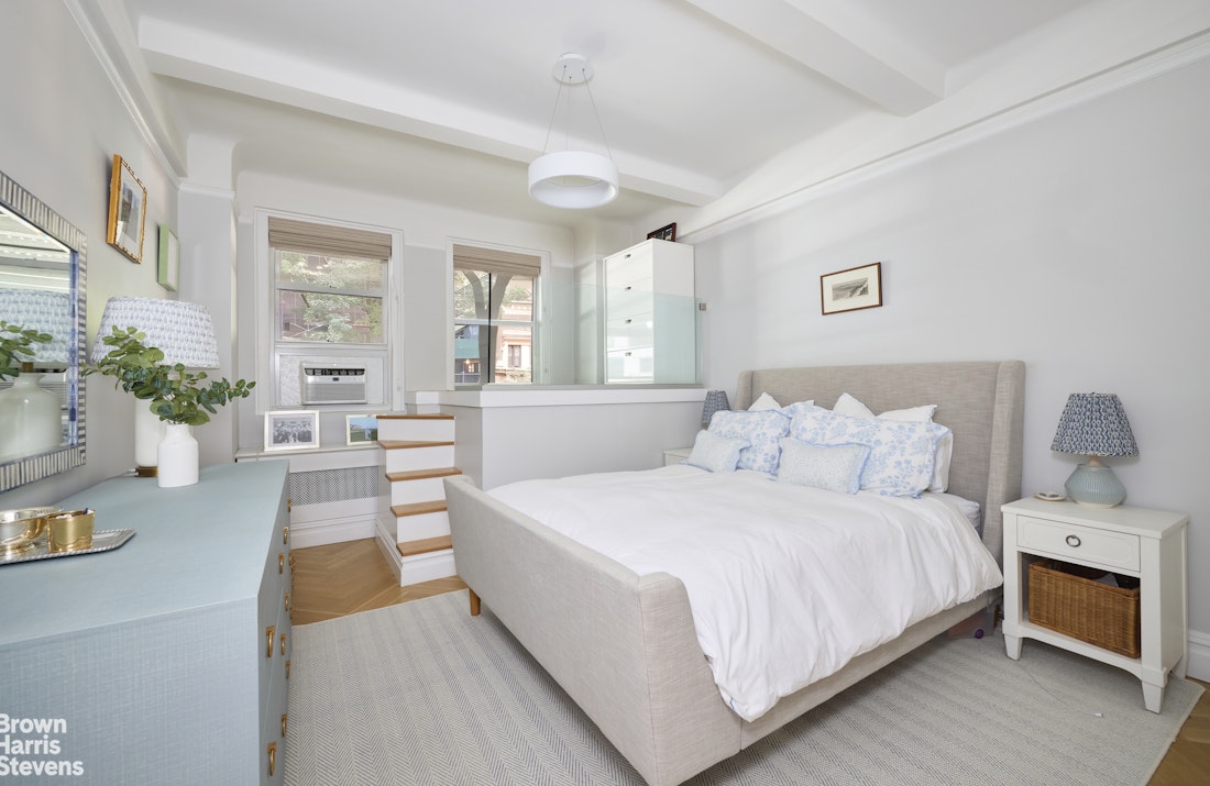 305 W 86th Street 1a Property Photo 3
