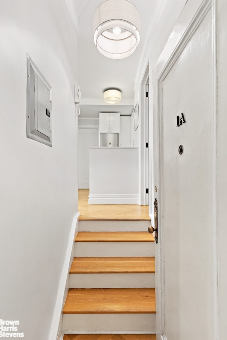 305 W 86th Street 1a Property Photo 7