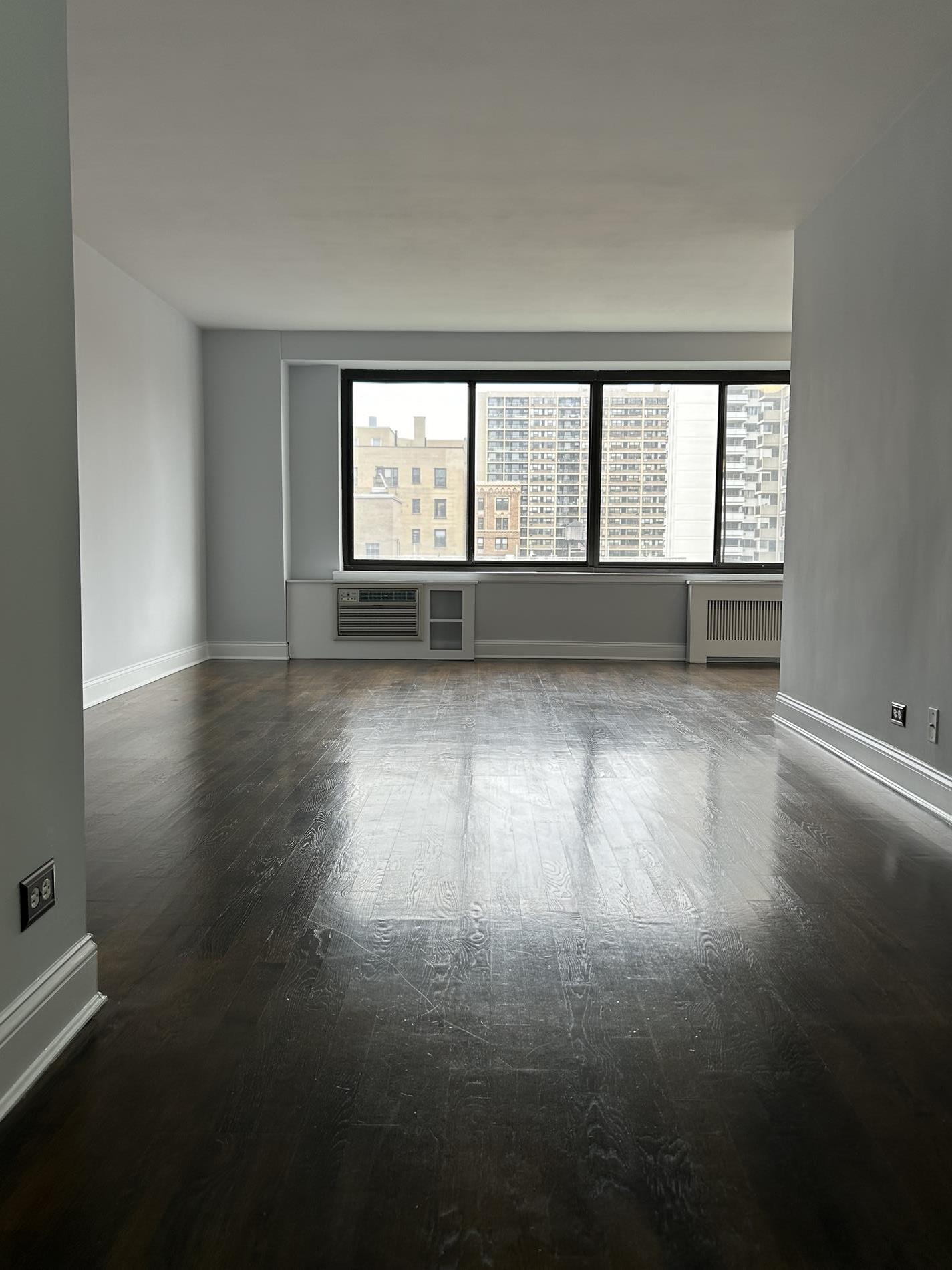 382 Central Park W 16-u Property Photo 3