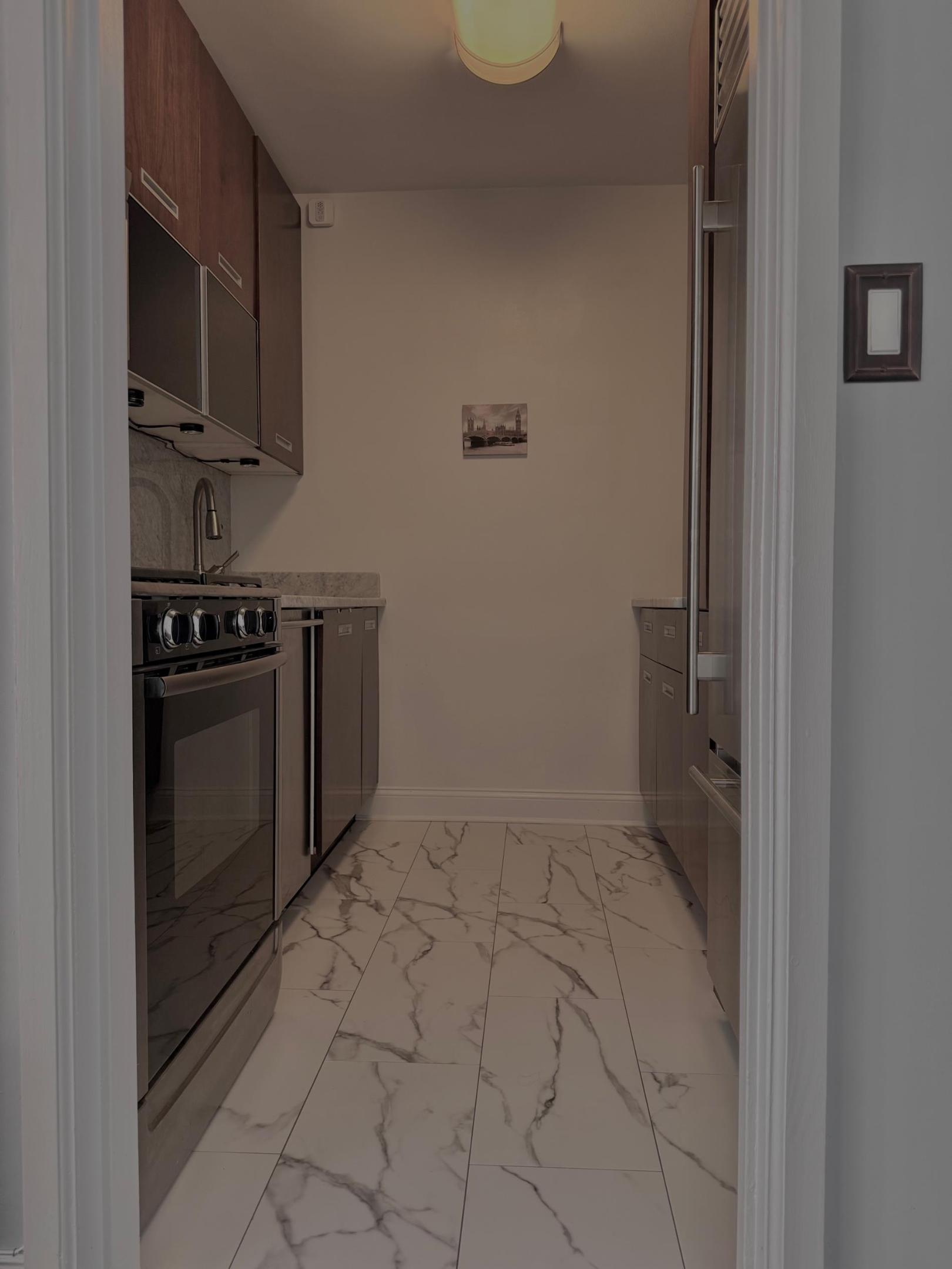382 Central Park W 16-u Property Photo 8