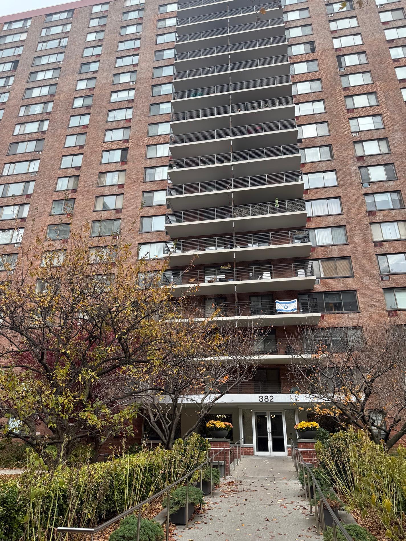 382 Central Park W 16-u Property Photo 21