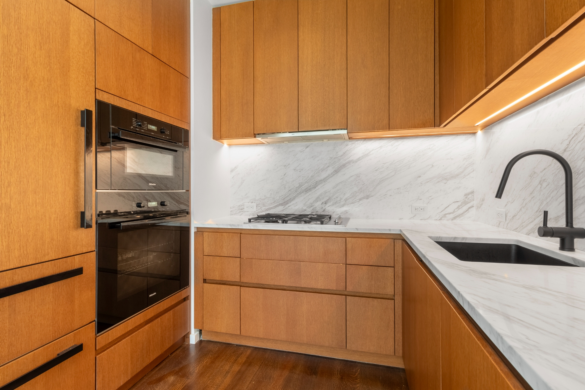 570 Broome Street 6B Property Photo 1