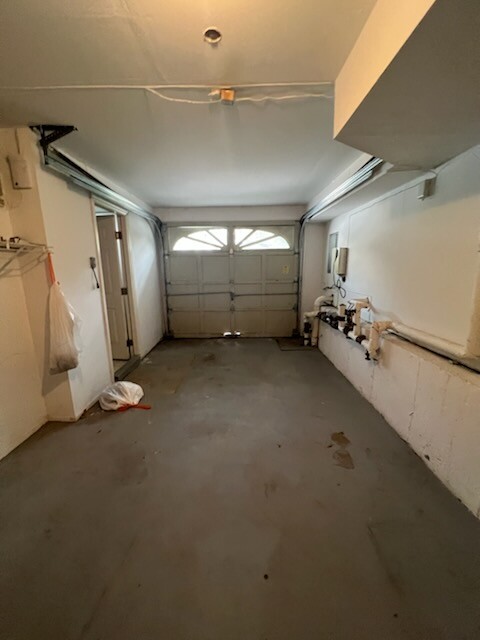264 Ward Avenue Property Photo 14