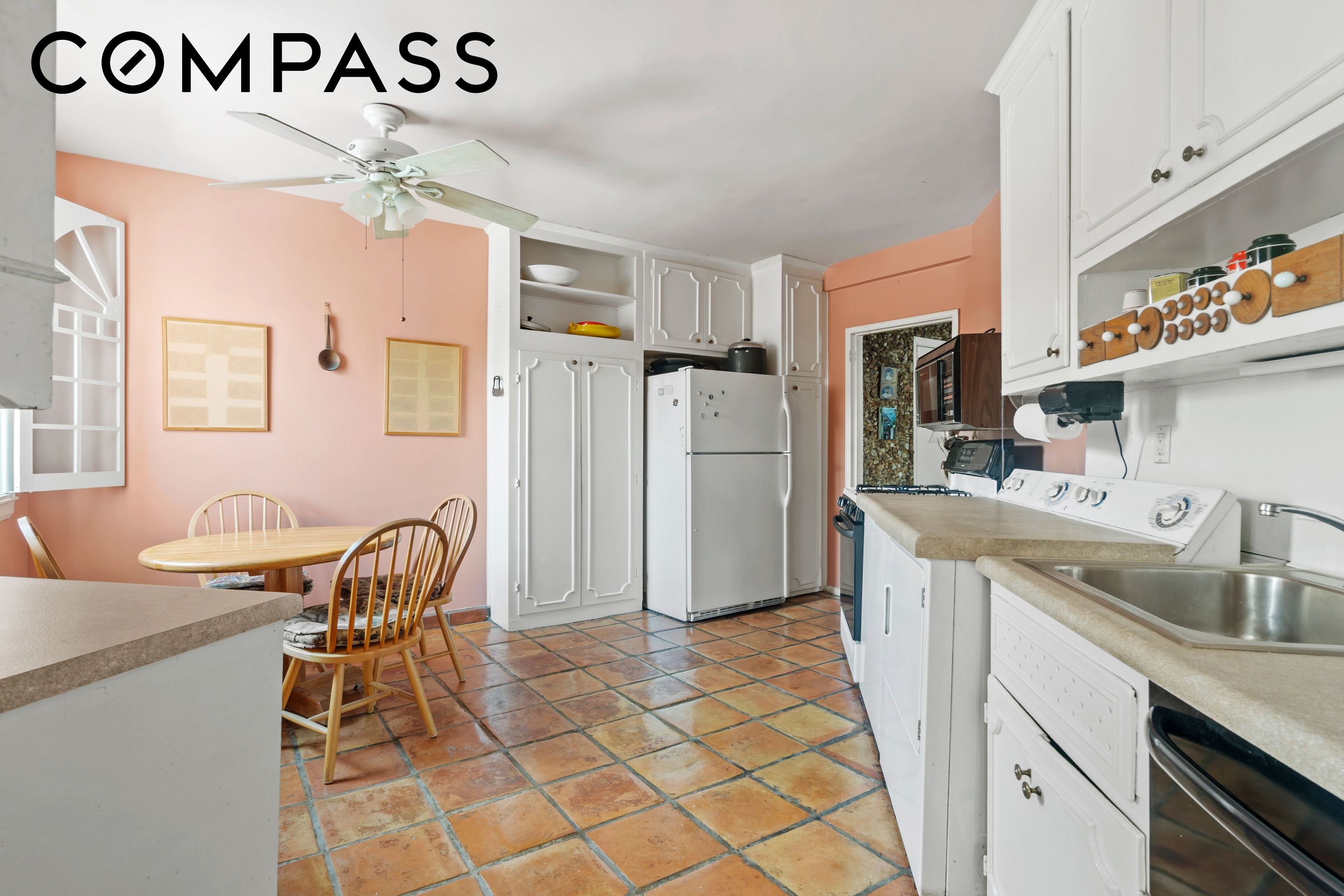 162-01 Powells Cove Boulevard 4r Property Photo 5
