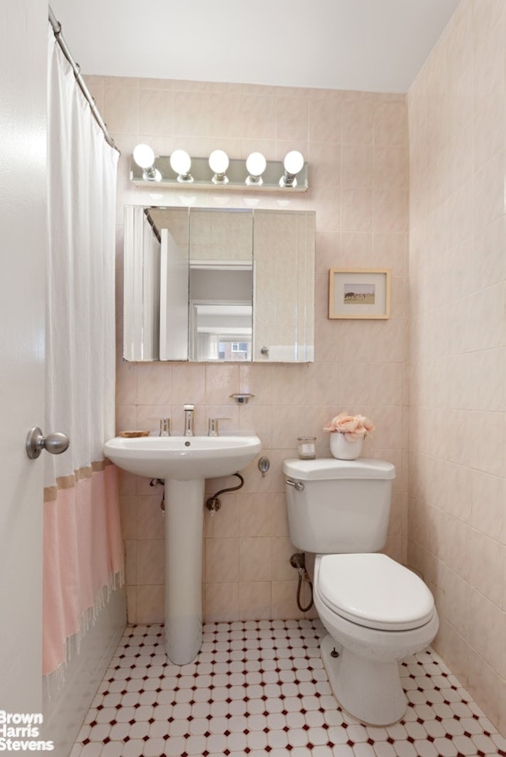 155 E 34th Street 15h Property Photo 5