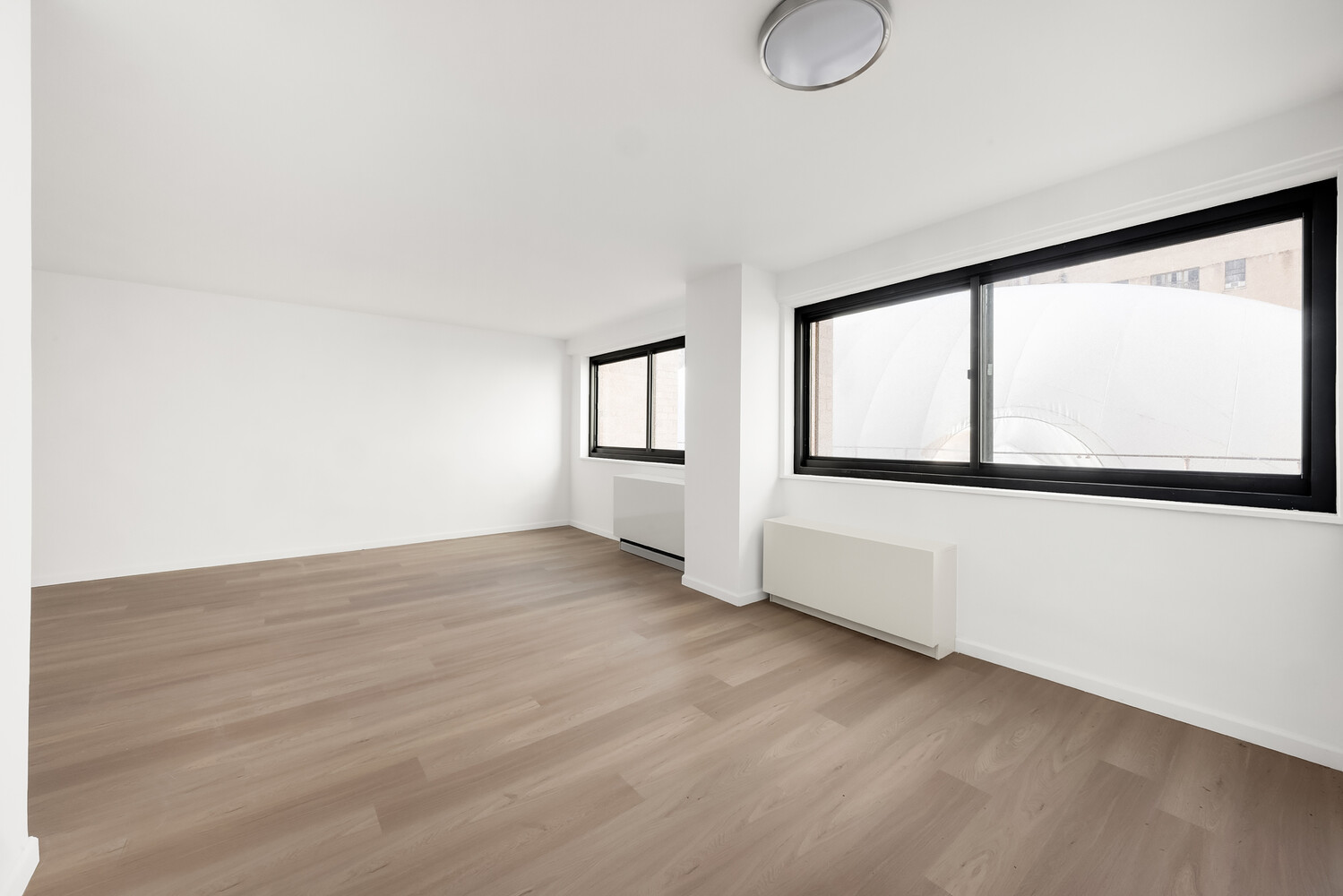 1725 York Avenue 4g Property Photo 3