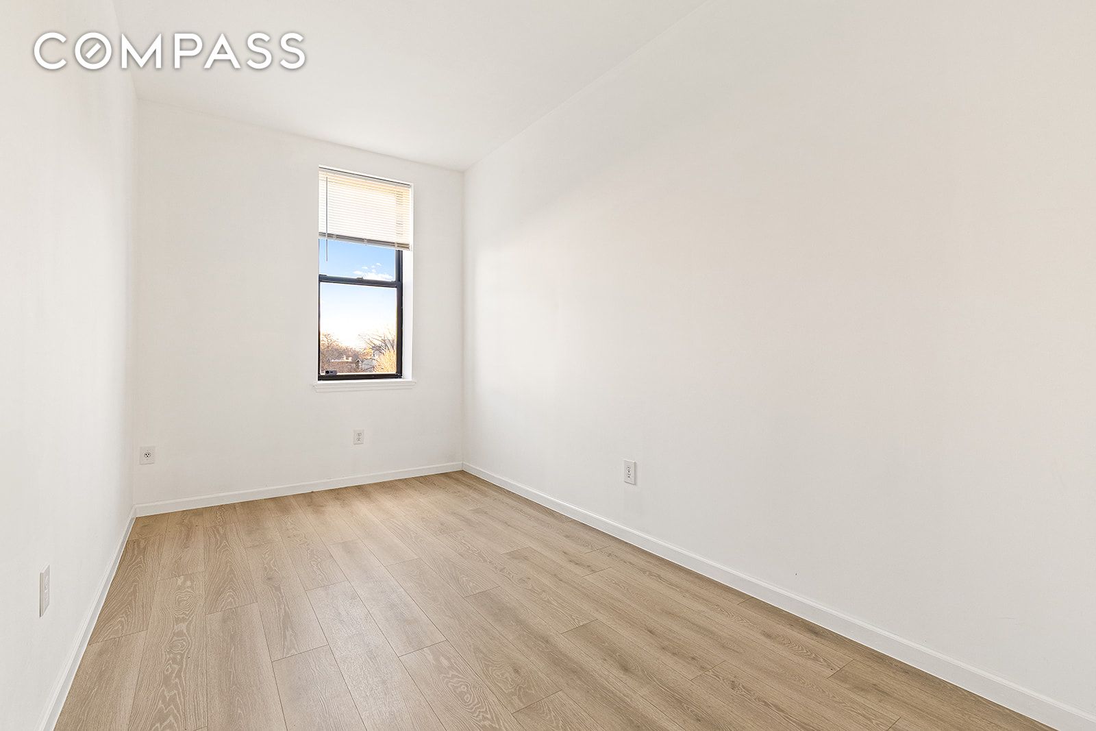 1644 Atlantic Avenue Property Photo 9