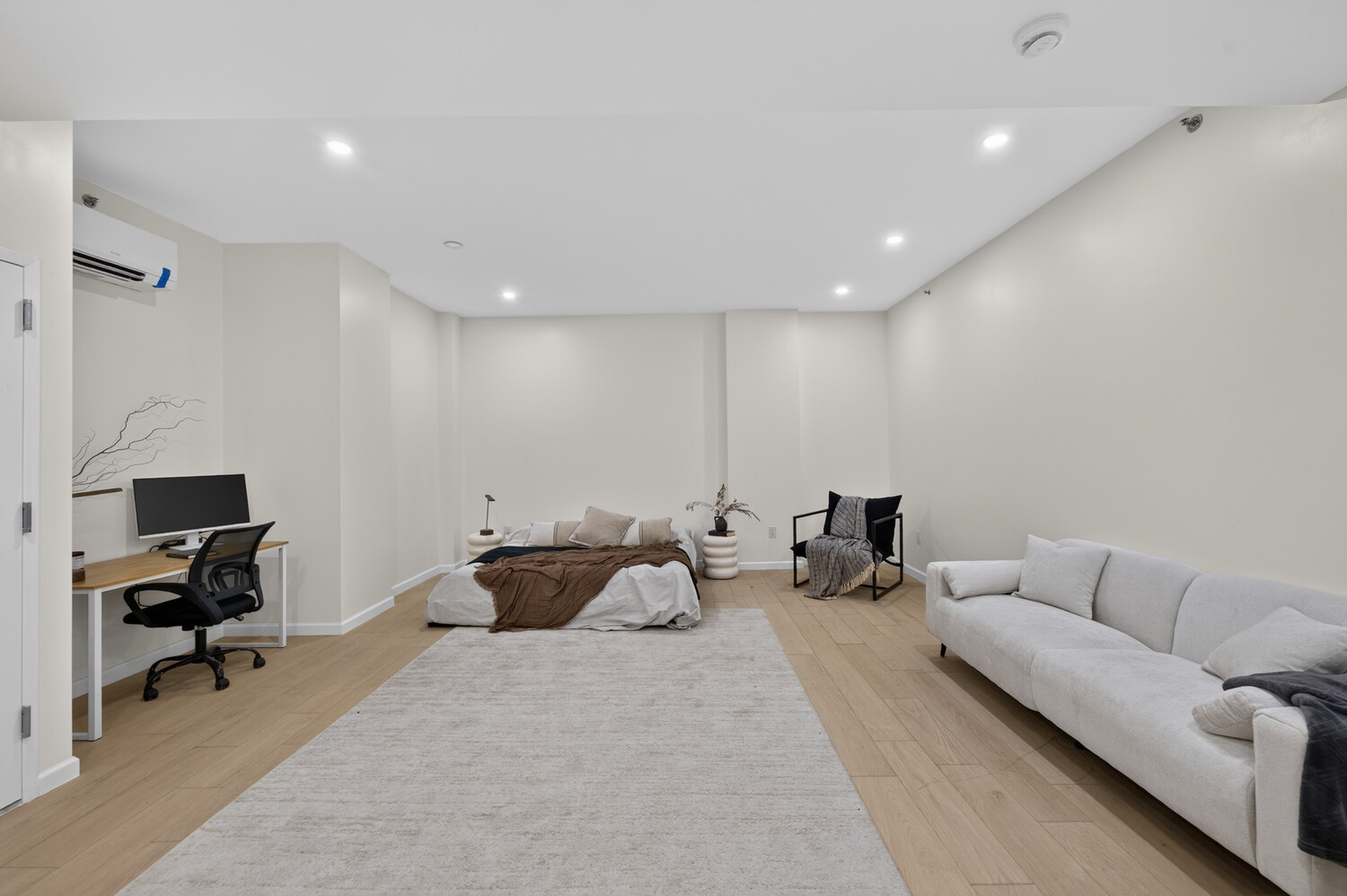 229 Withers Street 1a Property Photo 5