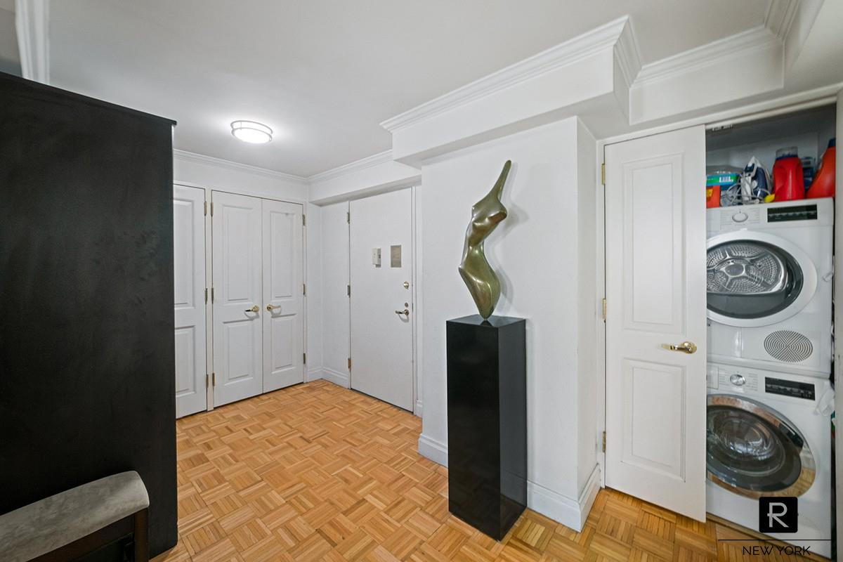 404 E 76th Street 3-c Property Photo 3