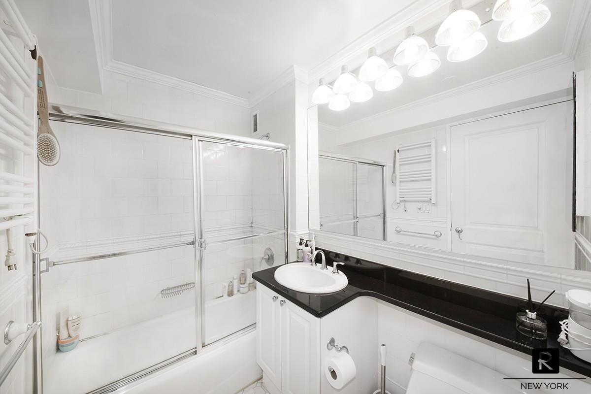 404 E 76th Street 3-c Property Photo 7