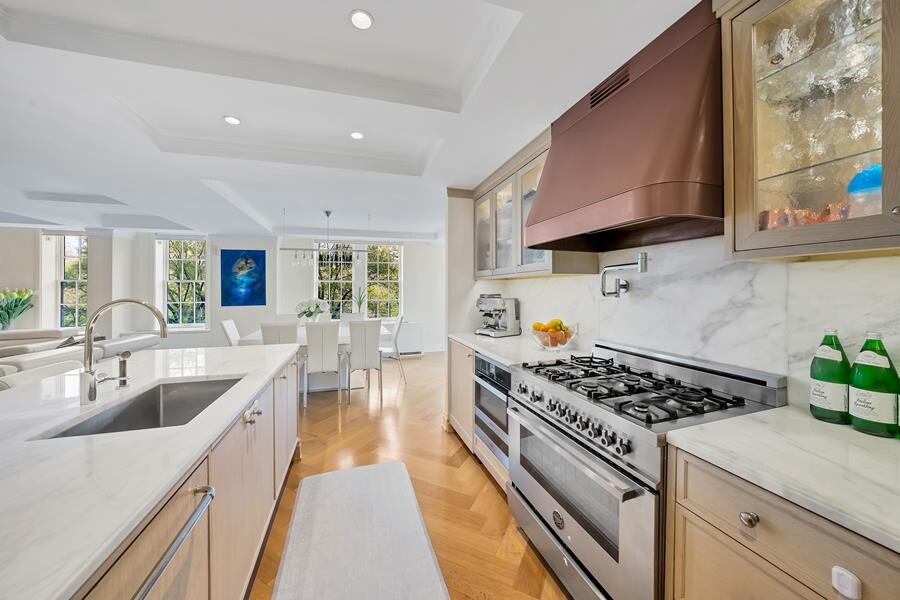 360 Central Park W 4b Property Photo 6