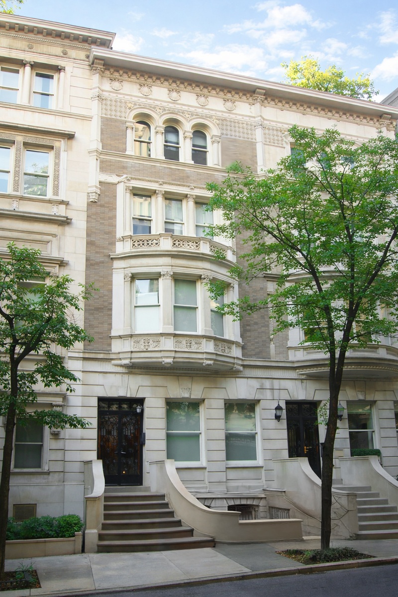 17 E 76th Street Property Photo 1