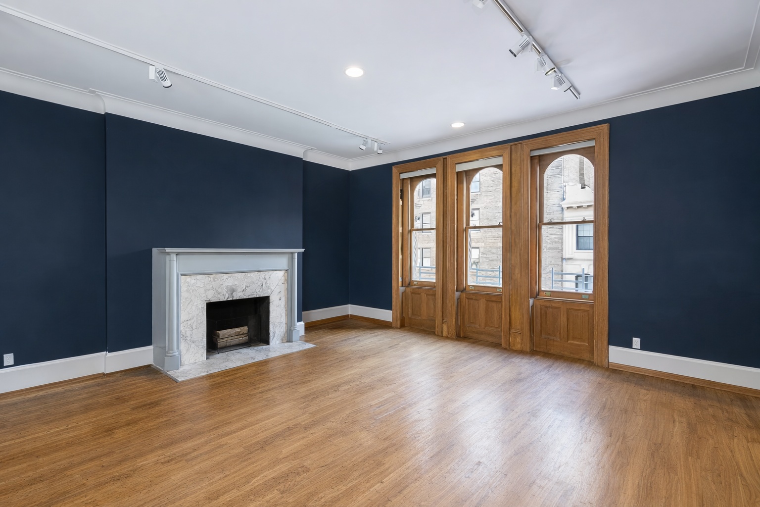 17 E 76th Street Property Photo 5