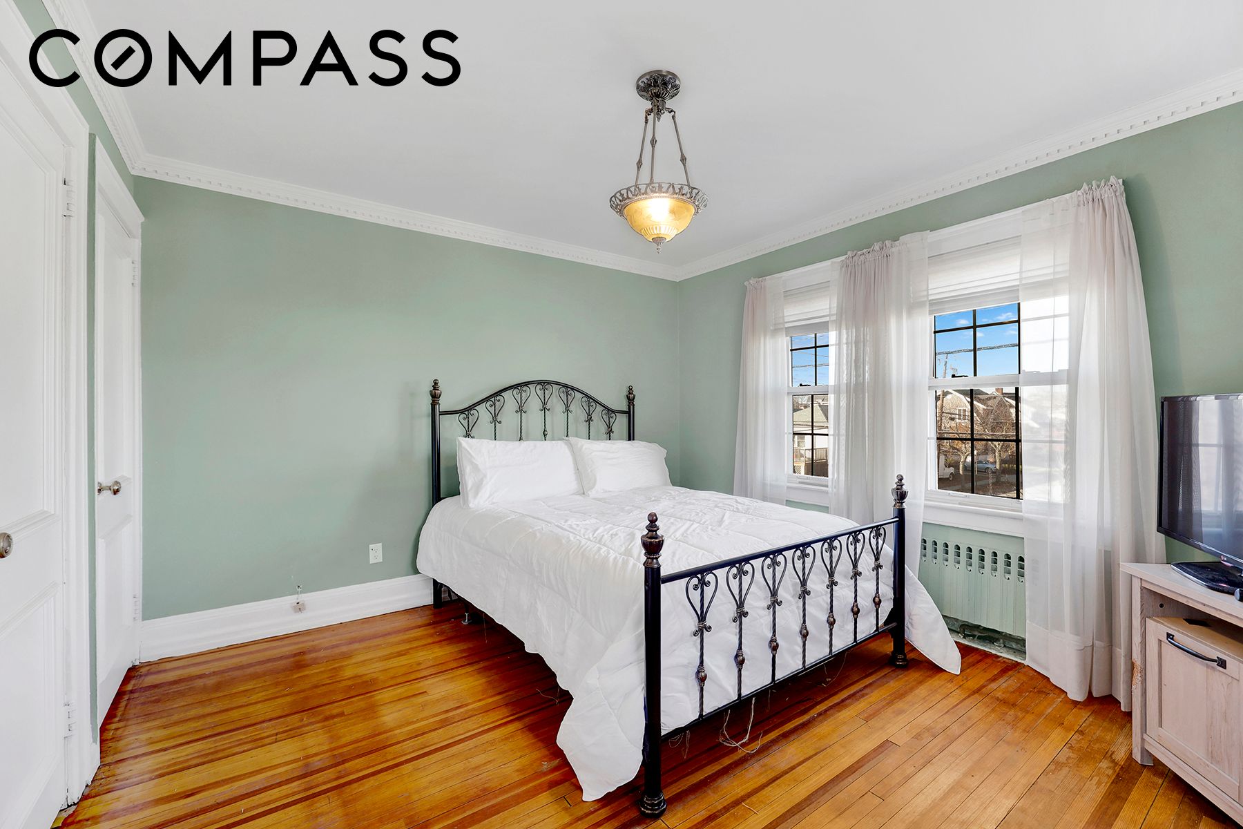 142-15 Newport Avenue Property Photo 28