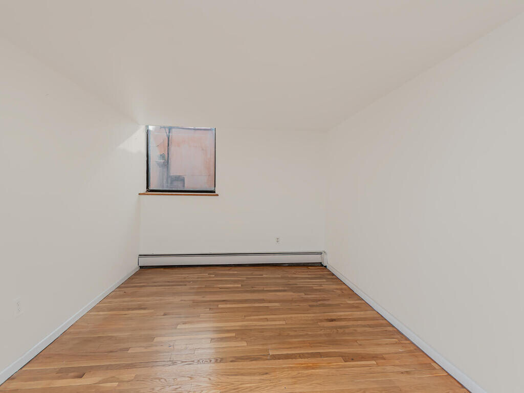 305 E 108th Street 4b Property Photo 5