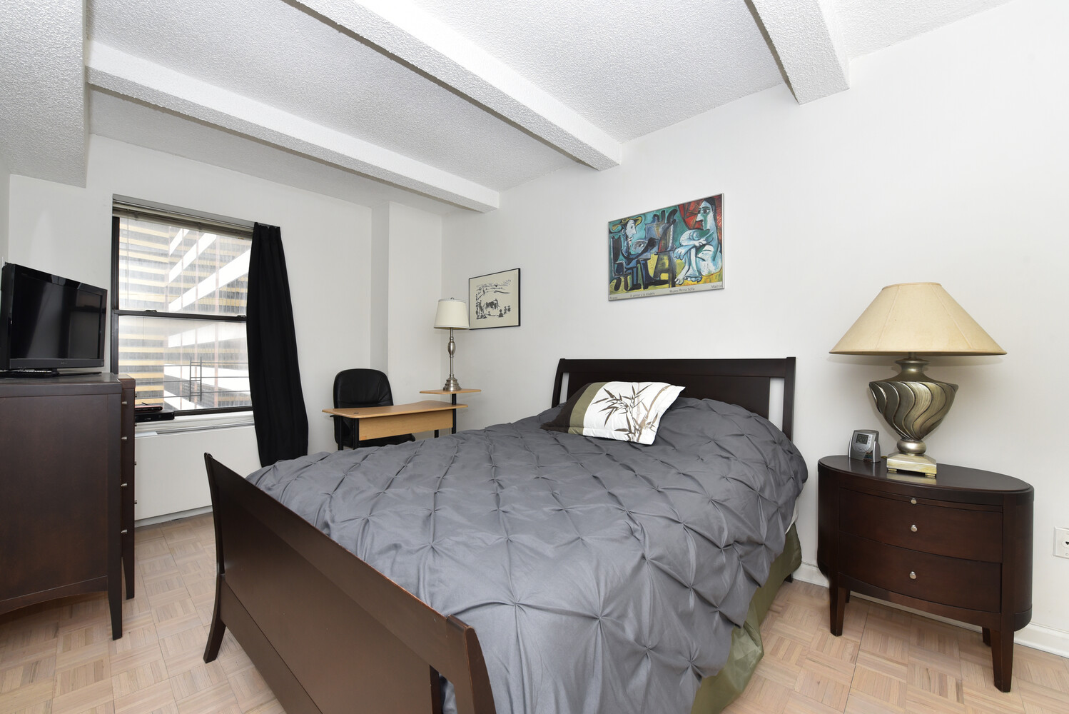 150 W 51st Street 1621 Property Photo 4