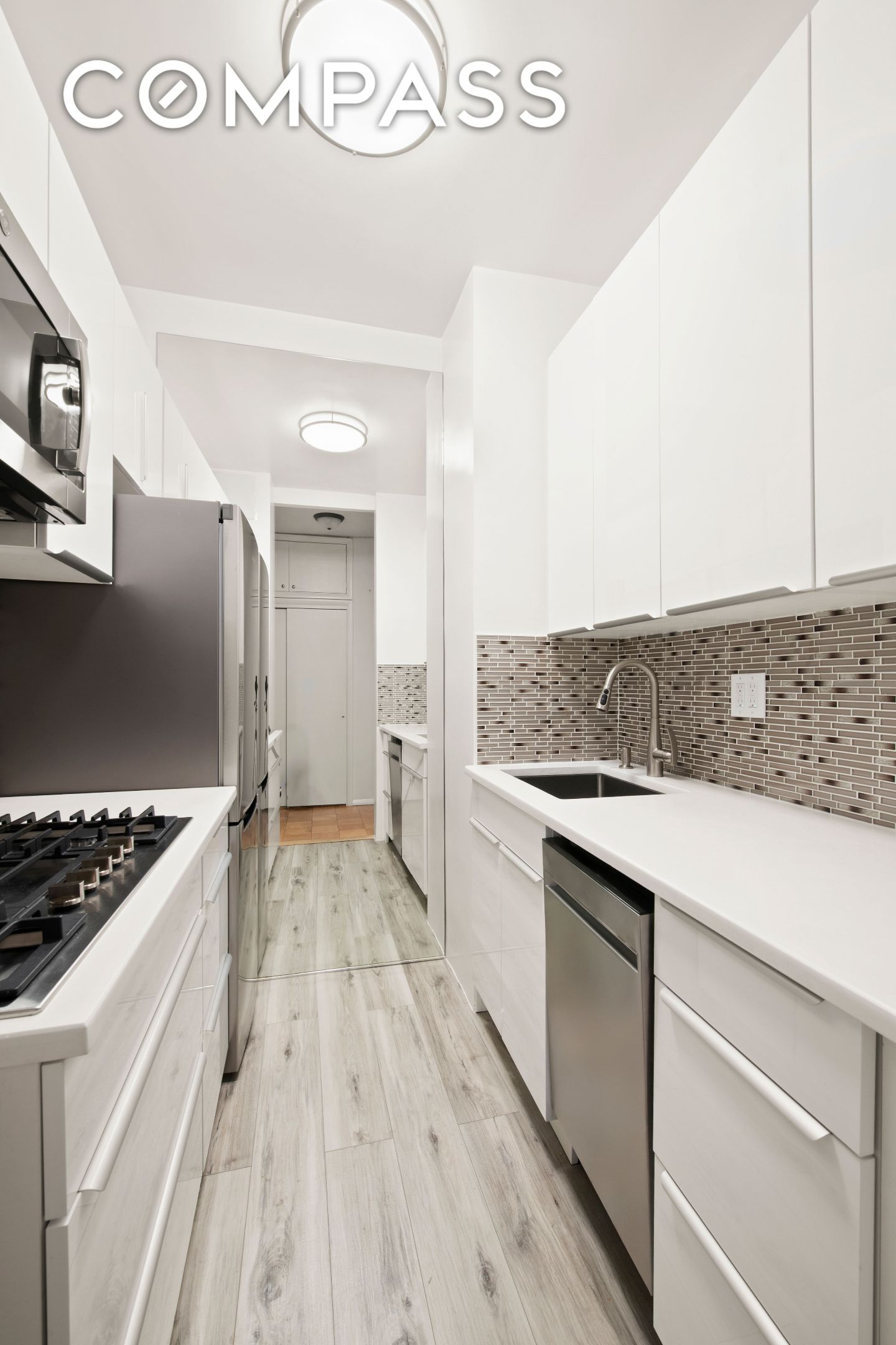 58 W 58th Street 10d Property Photo 3