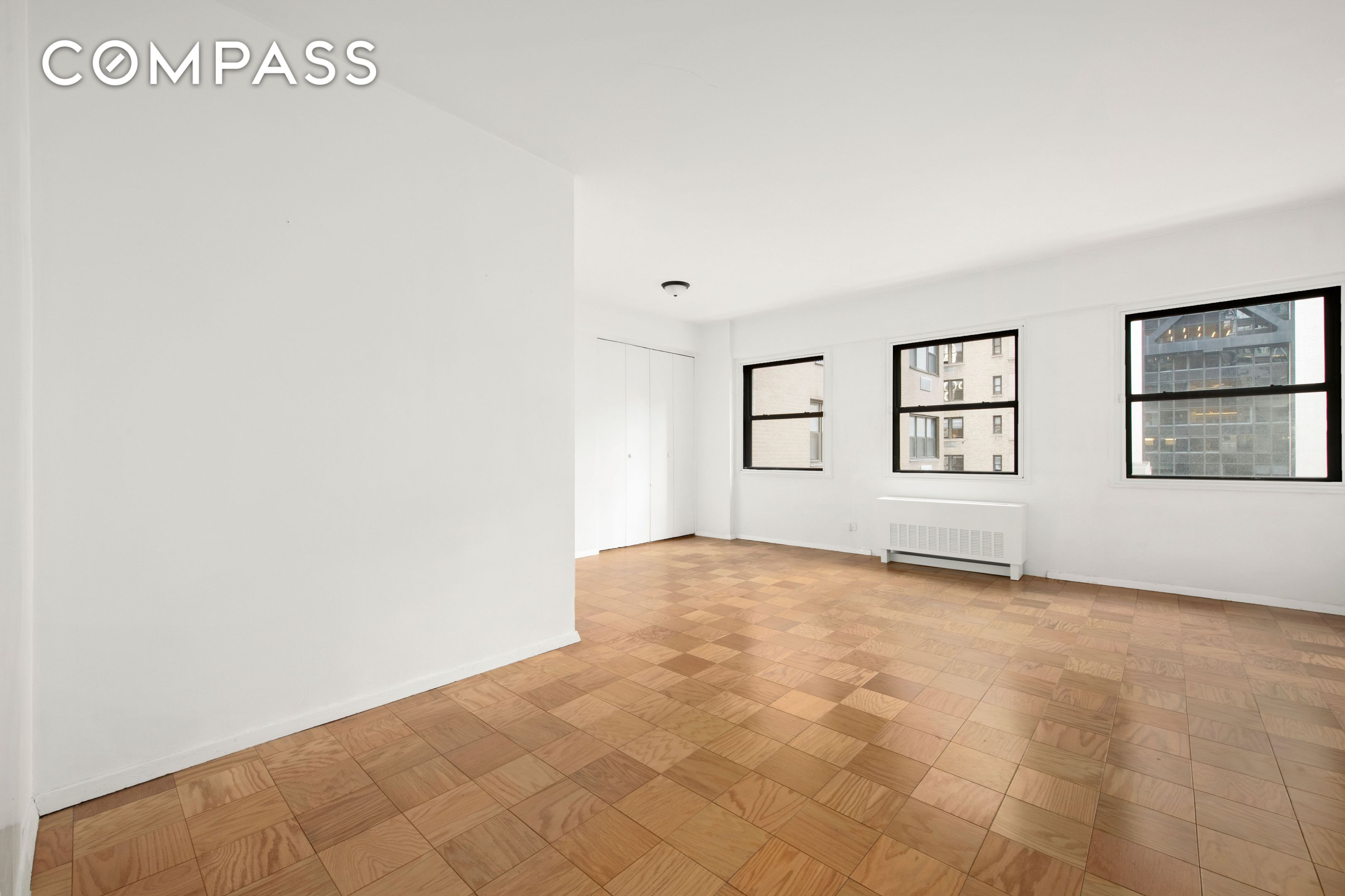 58 W 58th Street 10d Property Photo 6