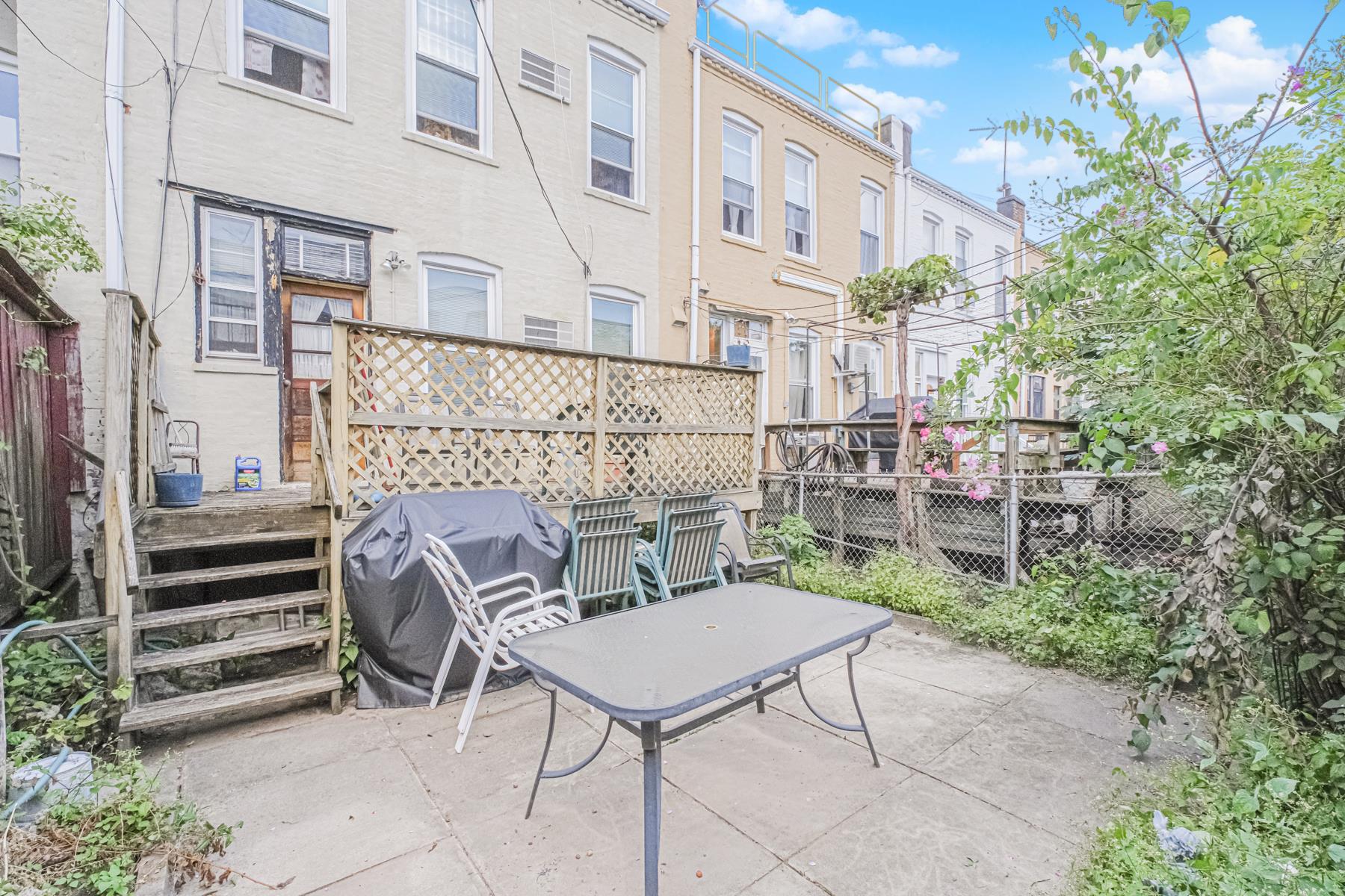 438 73rd Street Property Photo 10