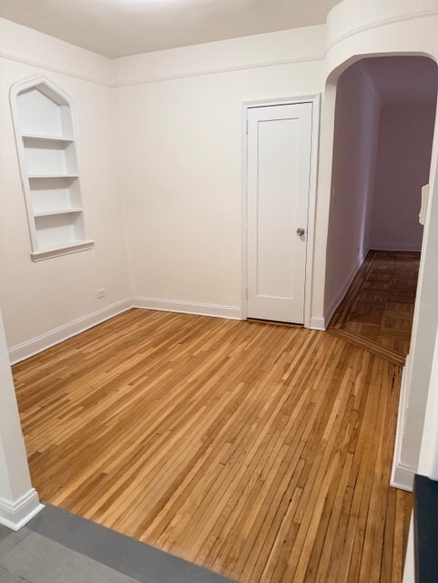 2601 Glenwood Road 2n Property Photo 4