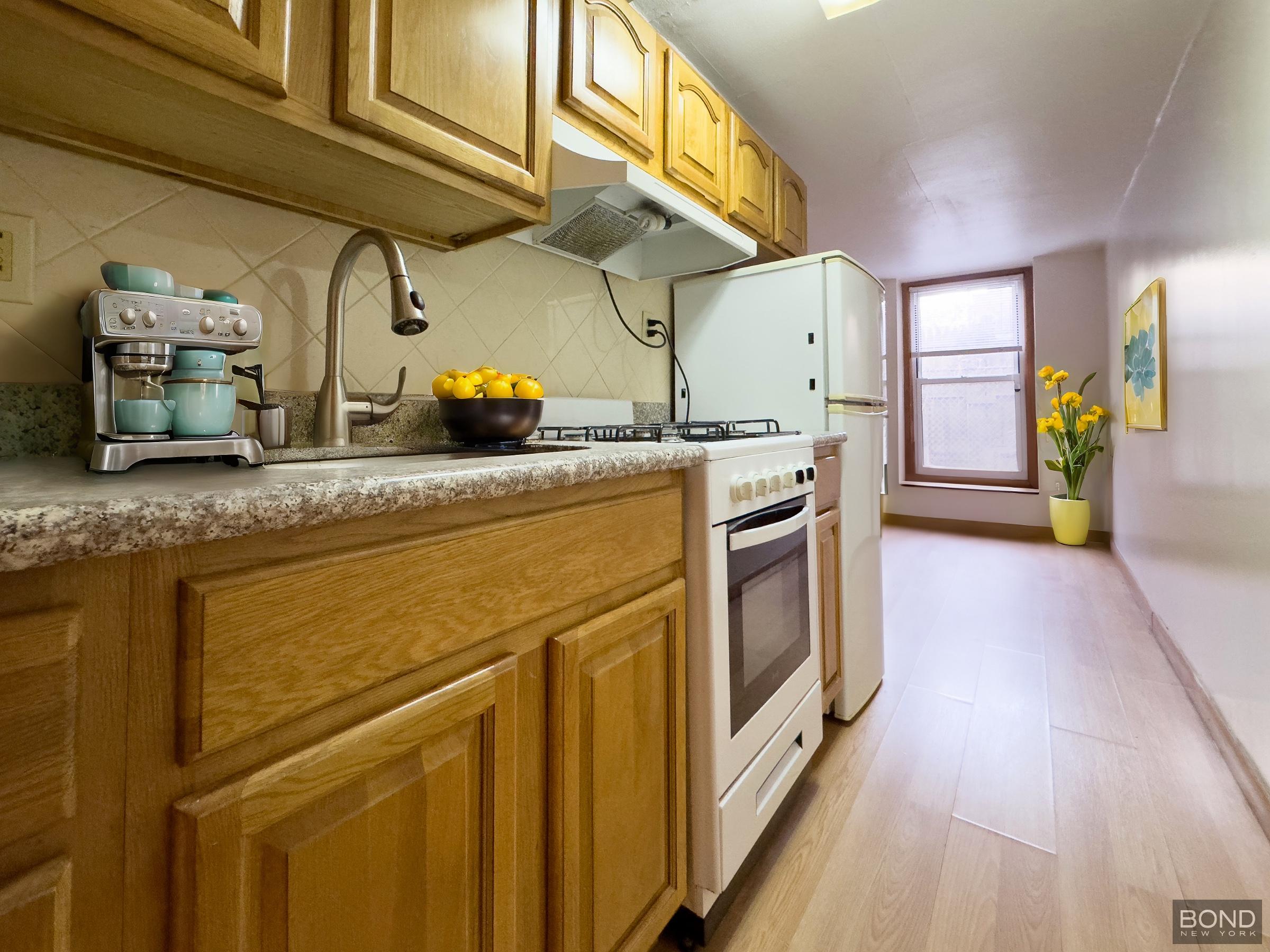 700 Humboldt Street 1 Property Photo 3