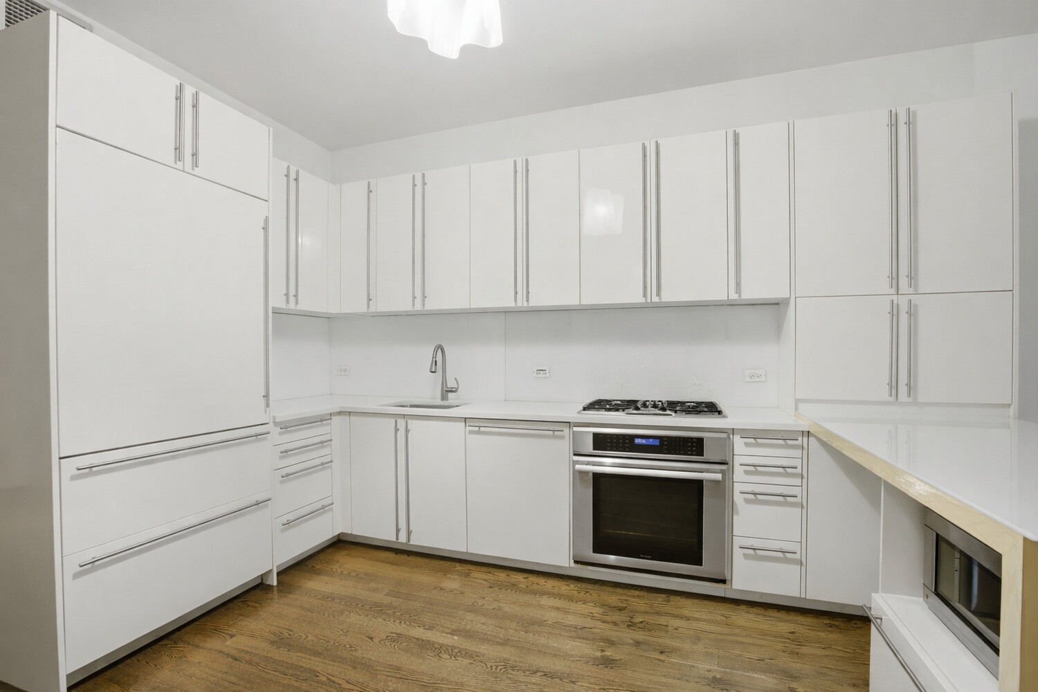 650 6th Avenue 6g Property Photo 4