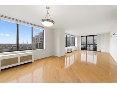 422 E 72nd Street 32c Property Photo 1