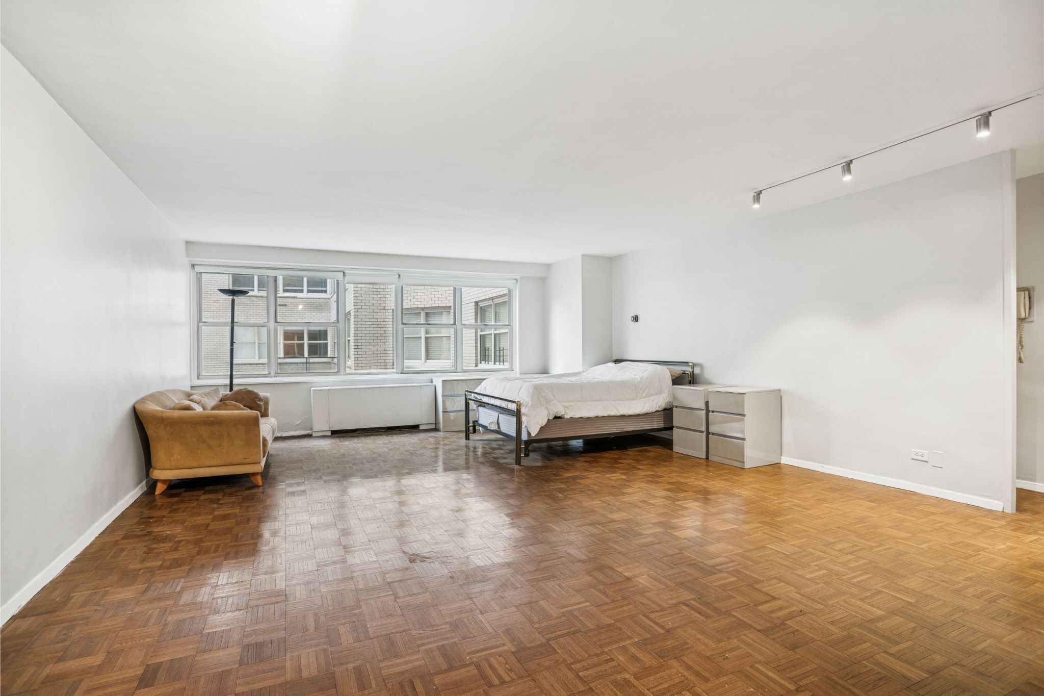 155 W 68th Street 10-16 Property Photo 1