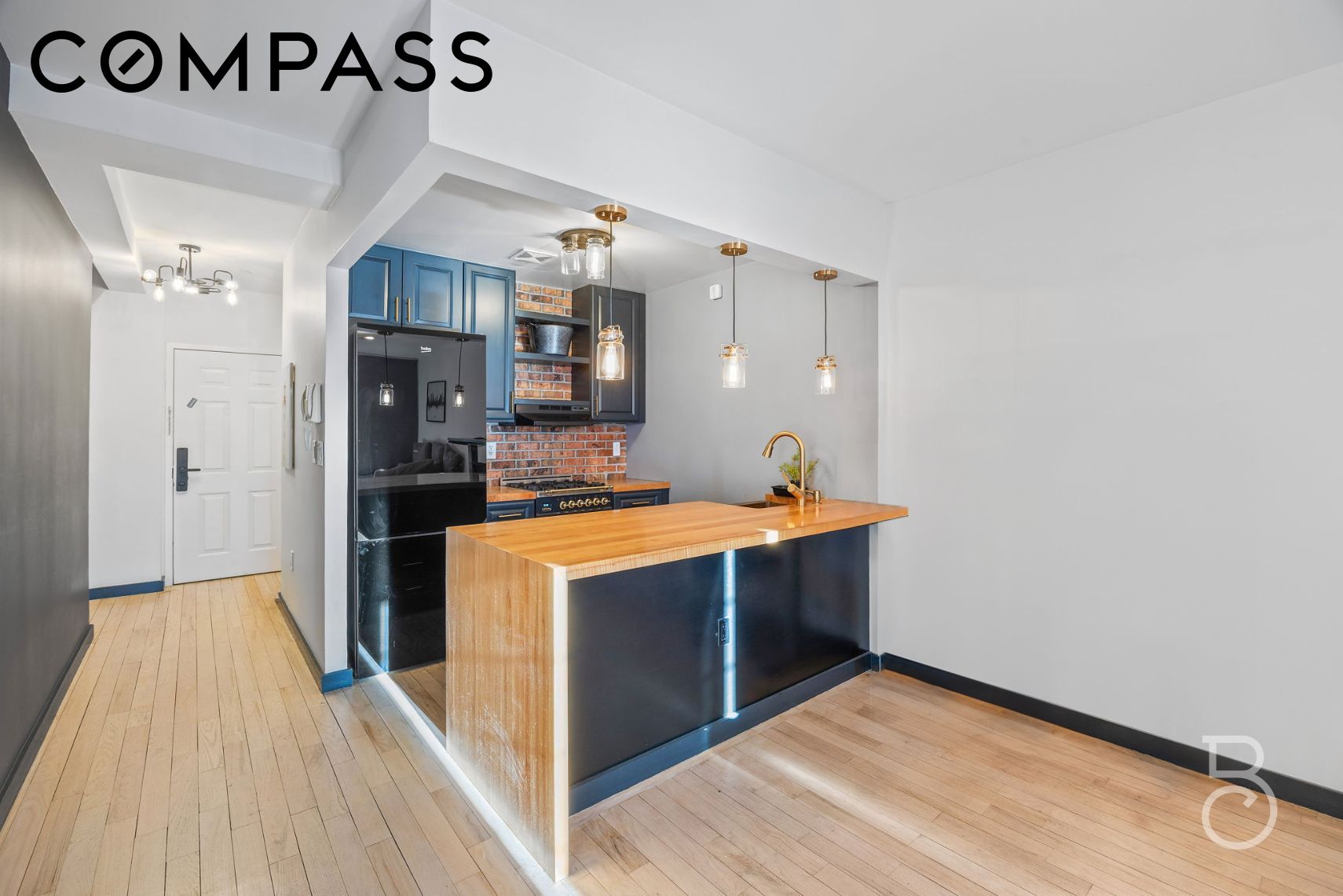 25-25 Newtown Avenue 4b Property Photo 10