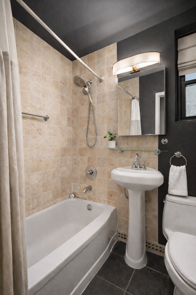 434 E 58th Street 4ab Property Photo 8