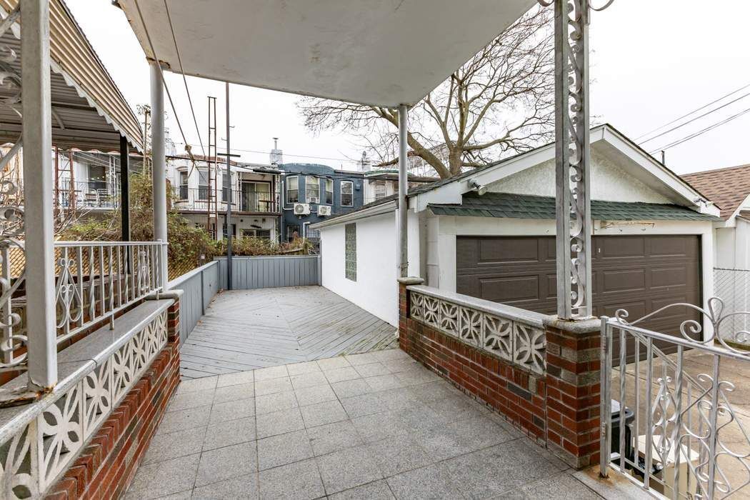 1847 W 9th Street Townhouse Property Photo 13