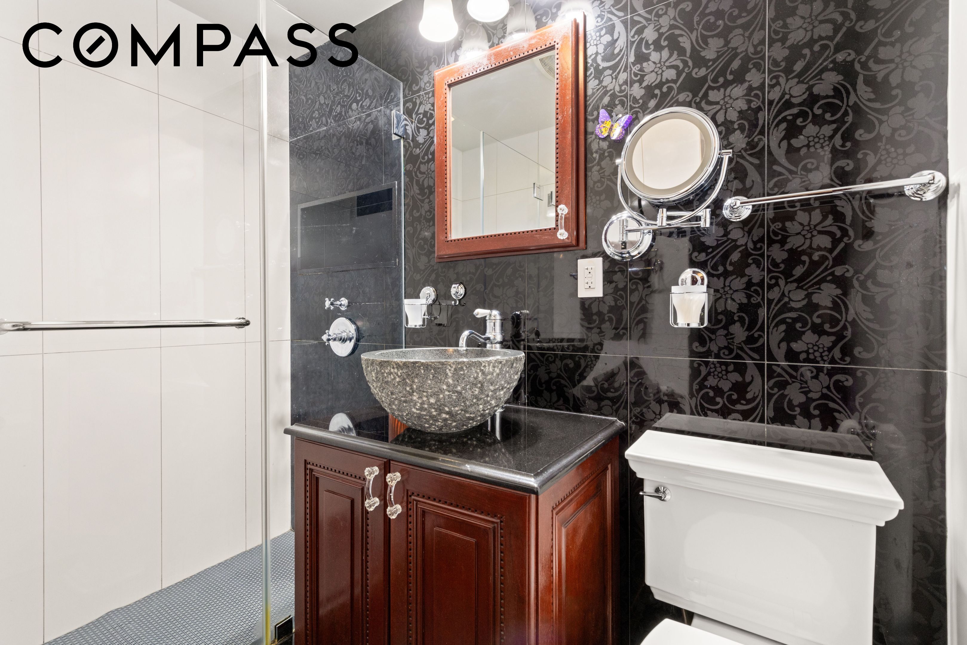 575 Park Avenue 108 Property Photo 10