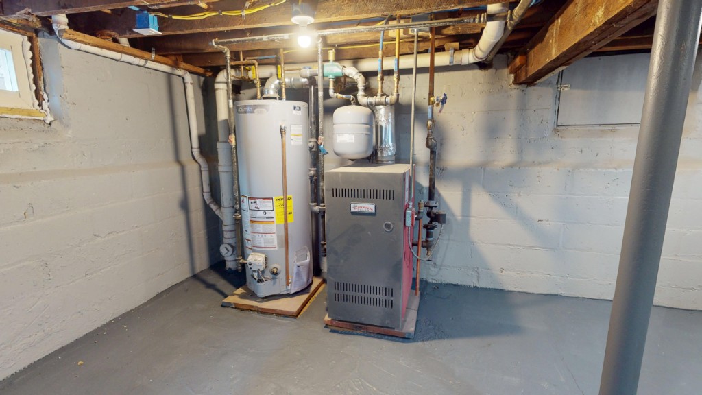 136-11 Brookville Boulevard Property Photo 25