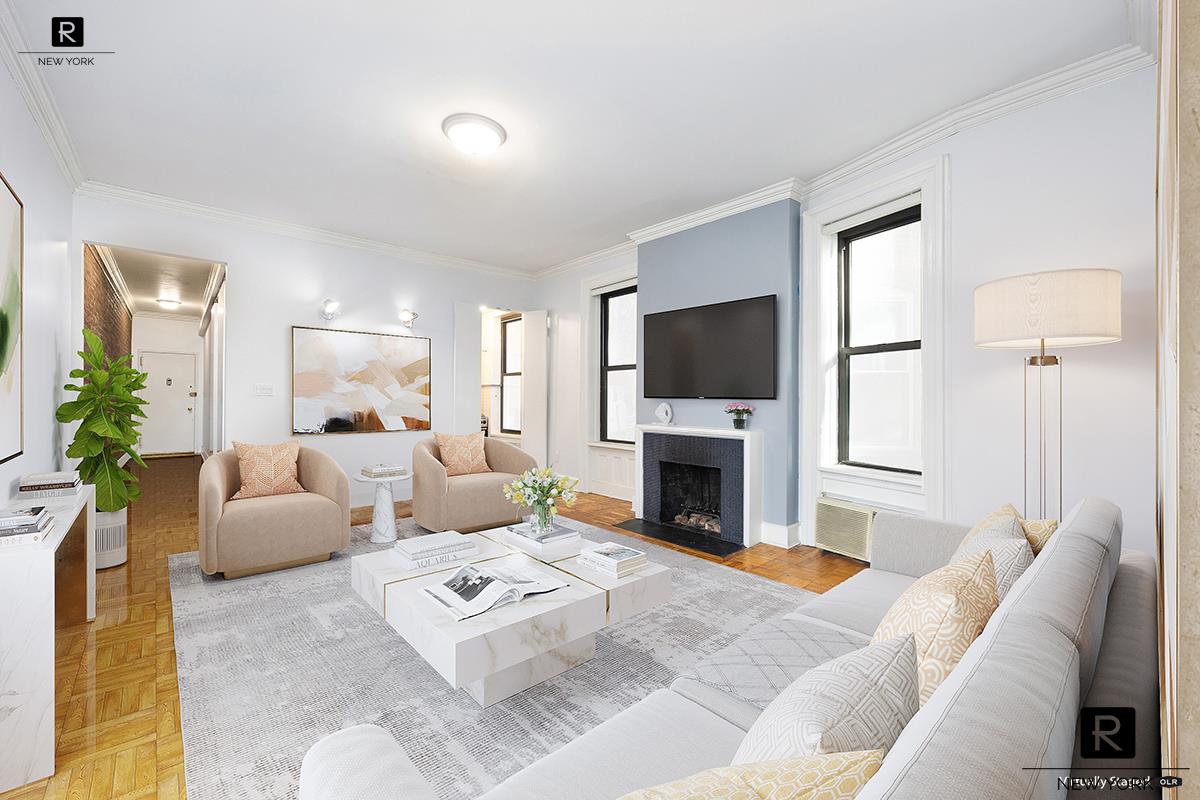 151 W 80th Street 3-r Property Photo 2