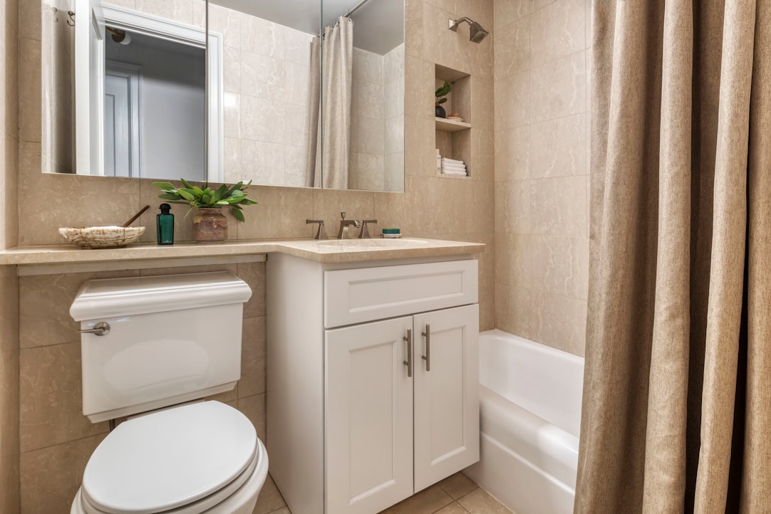 155 W 68th Street 1922 Property Photo 10