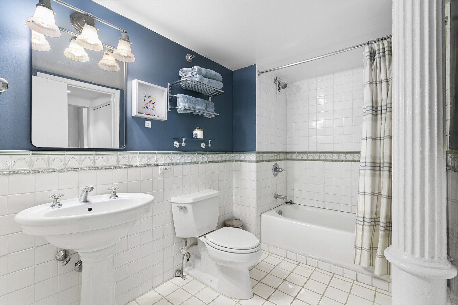 121 W 20th Street 2d Property Photo 10
