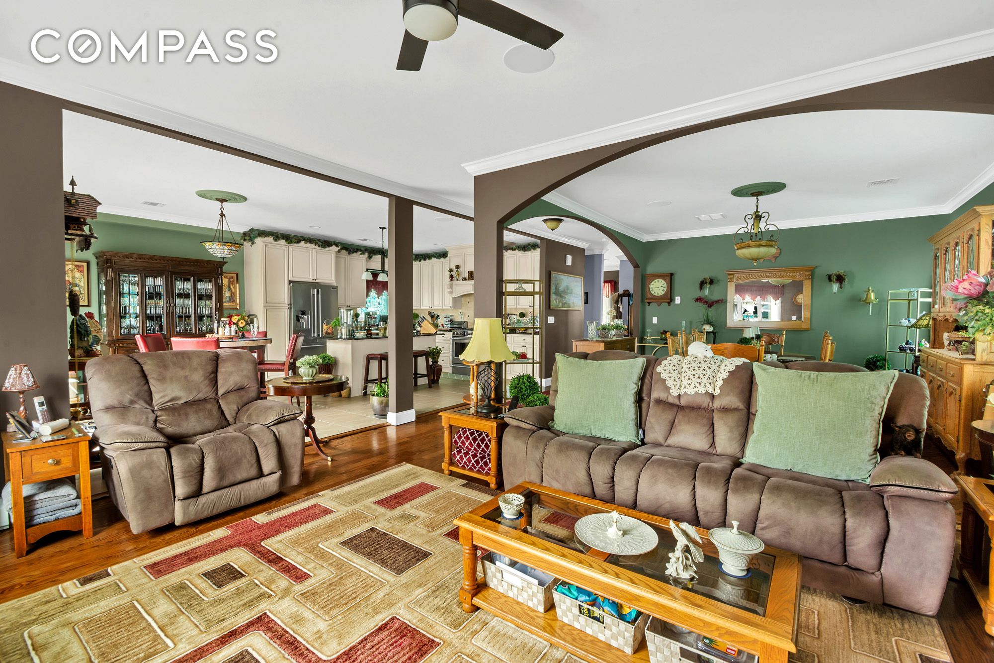 909 Jewett Avenue Property Photo 9